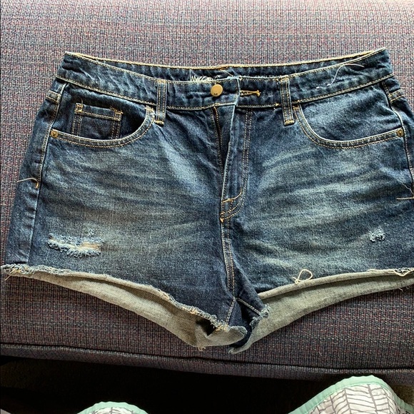 Denim shorts - Picture 1 of 3
